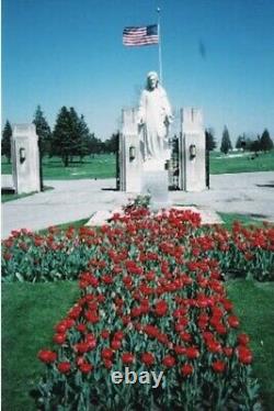 2 Cemetery Plots Flint Memorial Park Mt. Morris Michigan Well Kept Front Section