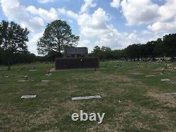 2 Cemetery Plots. Pearland, TX-SOUTH PARK CEMETERY (Garden of the Last Supper)