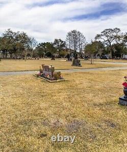 3 Cemetery burial Plots, Together At Forest Park East Webster Texas