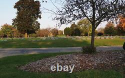 4 BURIAL PLOTS Acacia Park Cemetery 7800 Irving Park Rd. 60706 Norridge, IL