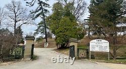 (4) burial plots at Lorraine Park Cemetery and Mausoleum