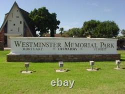 Burial plots at Westminster Memorial Park in Islamic Gardens for Sale