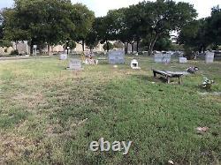 Cemetery Plots at Austin Memorial Park