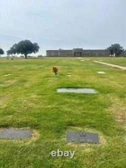 Crestview Memorial Park Burial plots